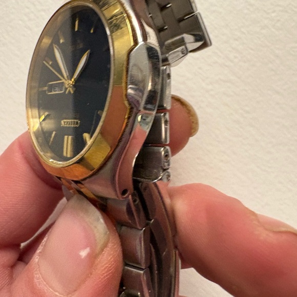 Citizen Eco-Drive Men's Two-Tone Stainless Steel Watch - Picture 5 of 6